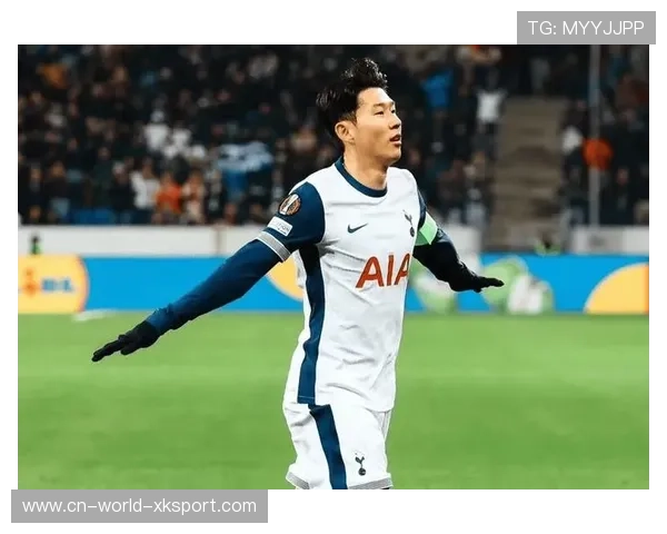 孙兴慜底线一扣骗过两人，热刺攻势全面爆发